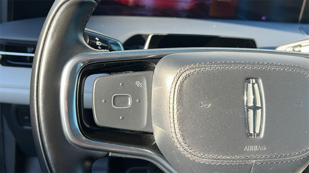 used 2024 Lincoln Nautilus car, priced at $47,775