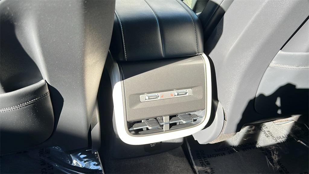 used 2024 Lincoln Nautilus car, priced at $47,775