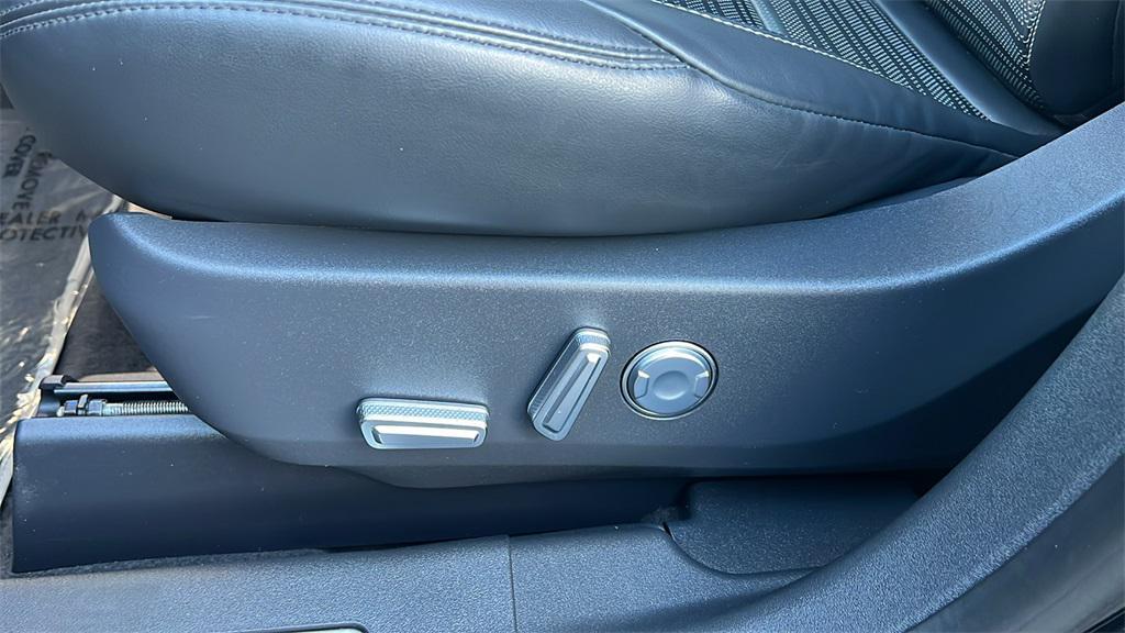 used 2024 Lincoln Nautilus car, priced at $47,775