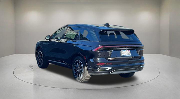 used 2024 Lincoln Nautilus car, priced at $47,775