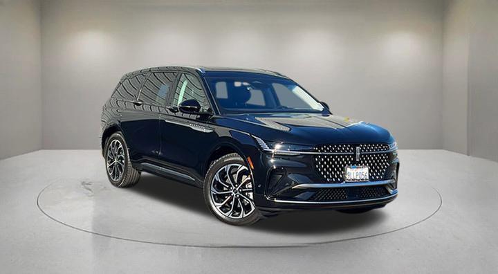 used 2024 Lincoln Nautilus car, priced at $47,775