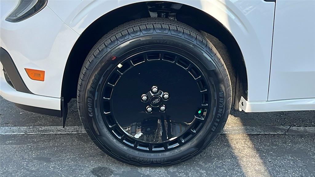 new 2025 Ford Maverick car, priced at $34,625