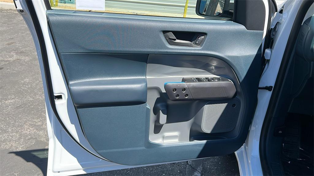 new 2025 Ford Maverick car, priced at $40,220