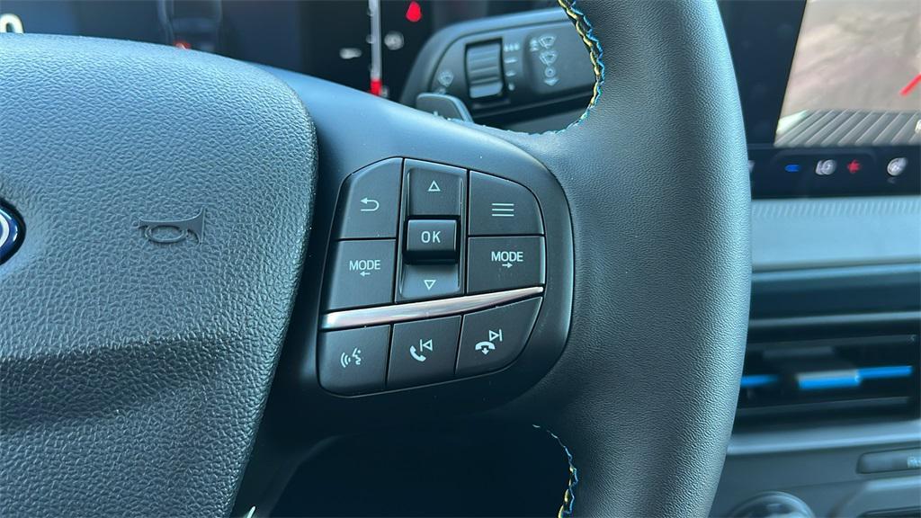 new 2025 Ford Maverick car, priced at $40,220