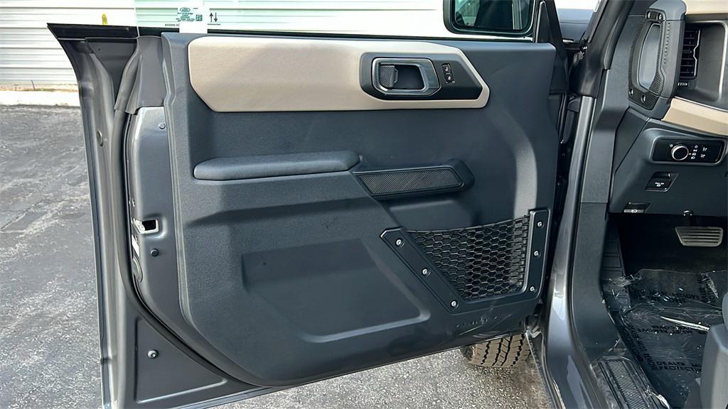 new 2025 Ford Bronco car, priced at $44,470