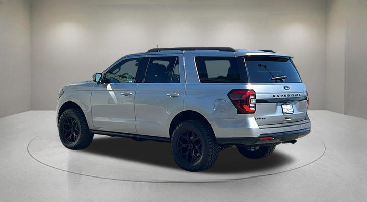used 2022 Ford Expedition car, priced at $62,788