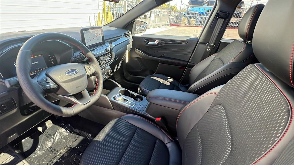 new 2025 Ford Escape car, priced at $32,055