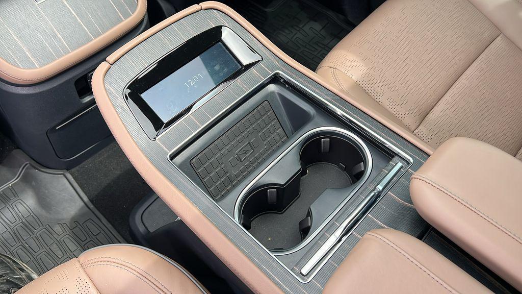 used 2025 Lincoln Navigator car, priced at $107,995