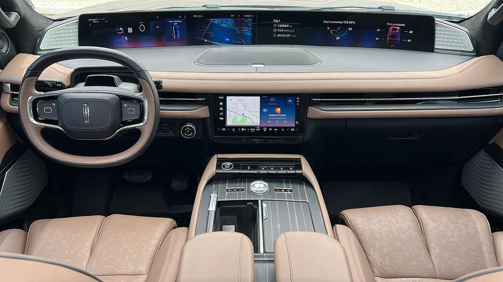 used 2025 Lincoln Navigator car, priced at $107,995