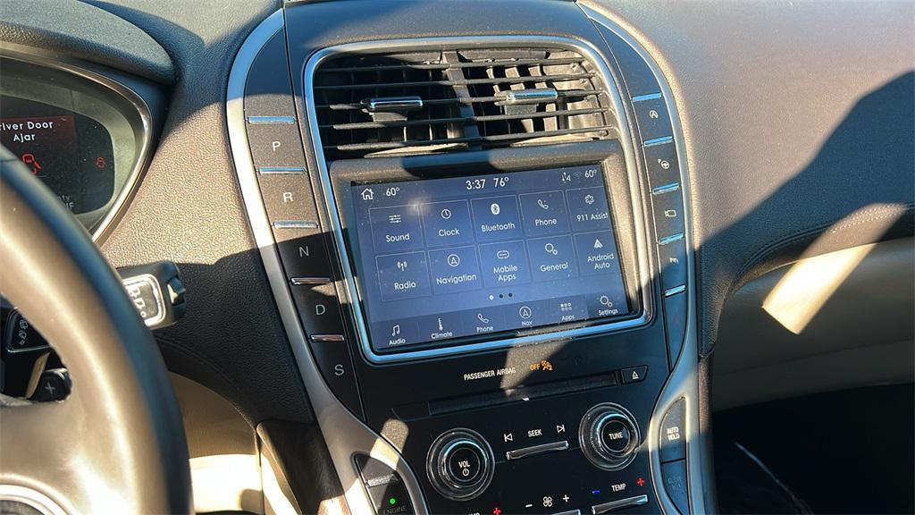 used 2020 Lincoln Nautilus car, priced at $23,924