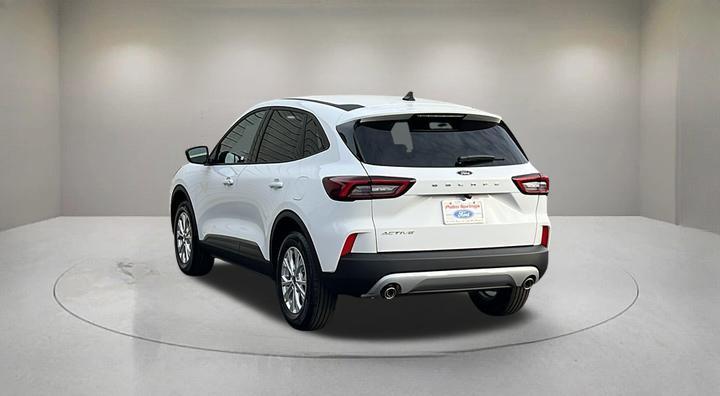 new 2025 Ford Escape car, priced at $24,990