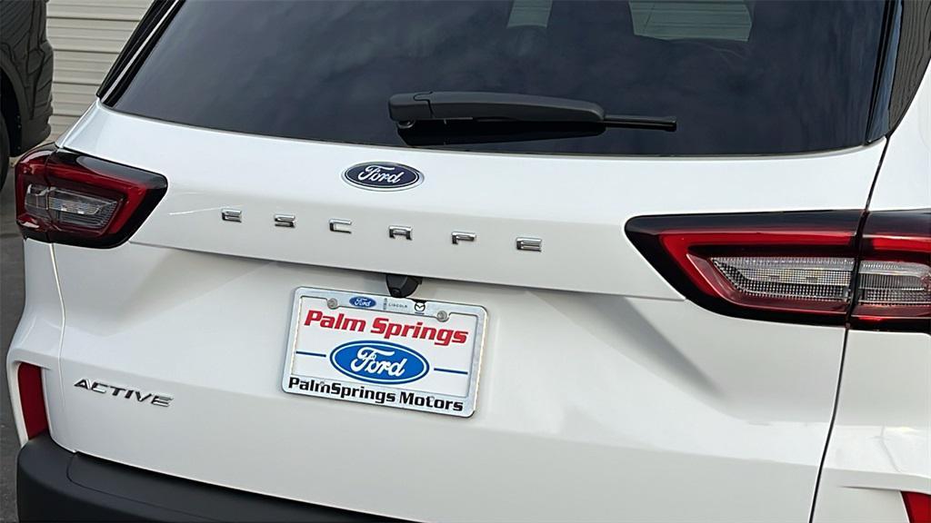 new 2025 Ford Escape car, priced at $24,990