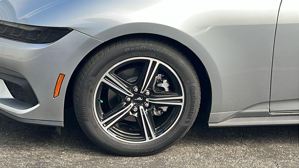 new 2025 Ford Mustang car, priced at $39,576