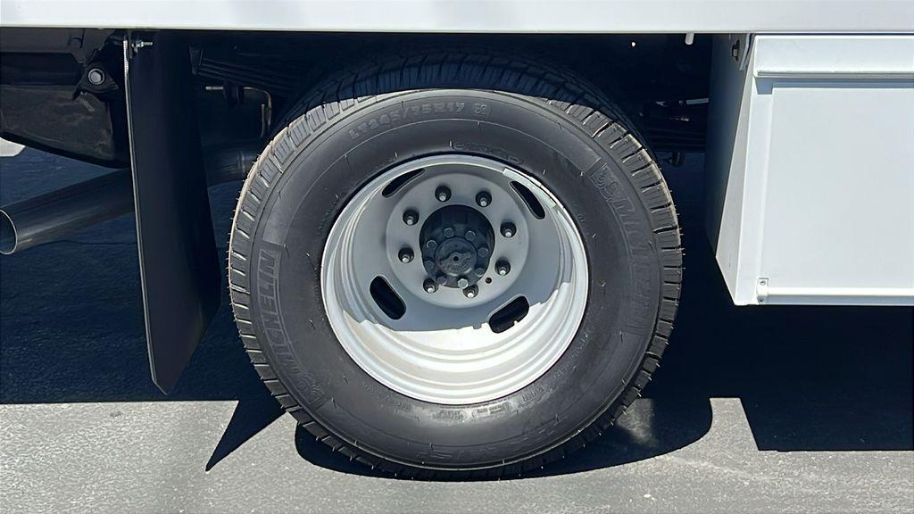 new 2024 Ford F-350 car, priced at $83,063