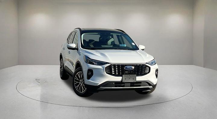 new 2025 Ford Escape PHEV car, priced at $38,015