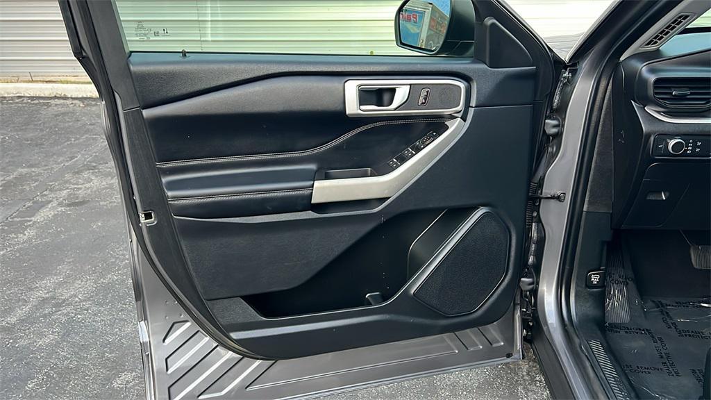 used 2021 Ford Explorer car, priced at $25,788