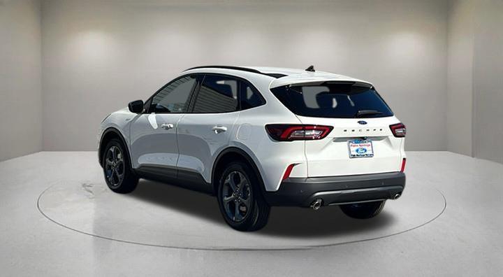 new 2025 Ford Escape car, priced at $30,680