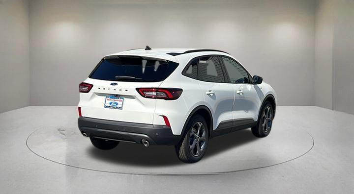 new 2025 Ford Escape car, priced at $29,299