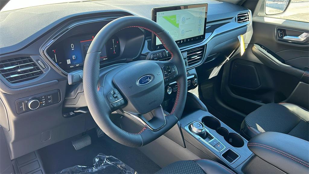 new 2025 Ford Escape car, priced at $30,680