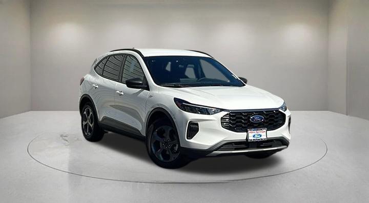 new 2025 Ford Escape car, priced at $30,680