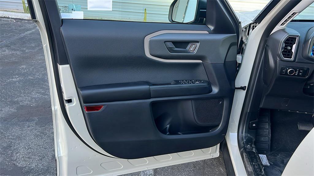 new 2025 Ford Bronco Sport car, priced at $32,980