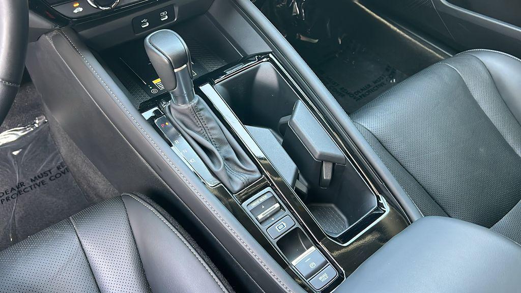 used 2025 Honda Accord Hybrid car, priced at $35,310