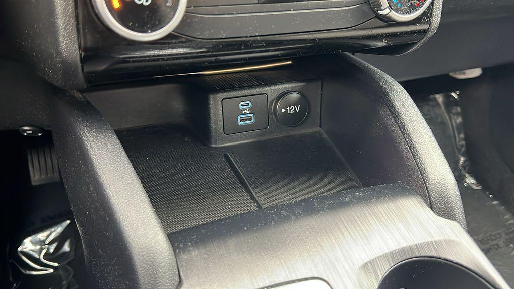 used 2022 Ford Escape car, priced at $25,124