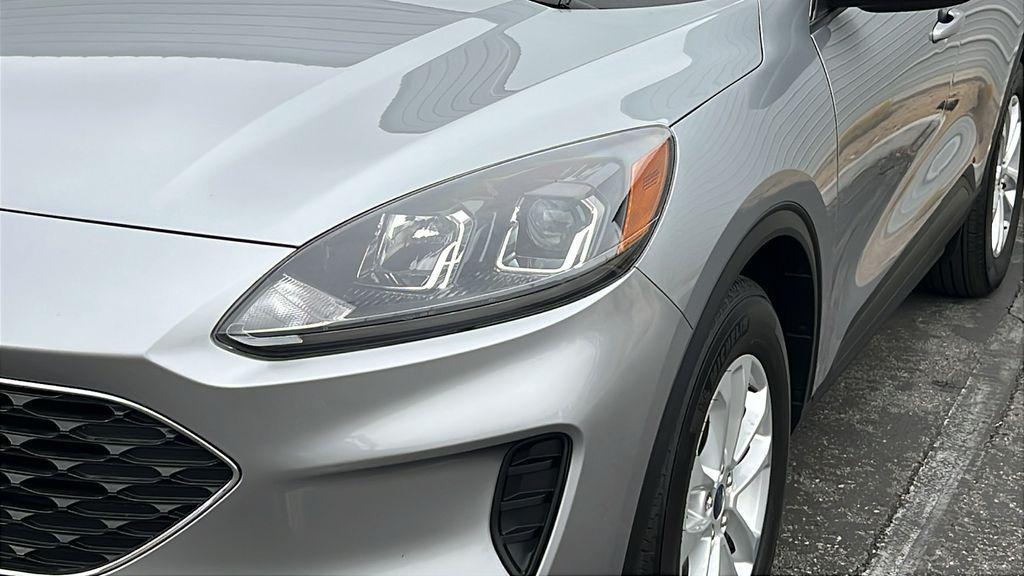 used 2022 Ford Escape car, priced at $25,124