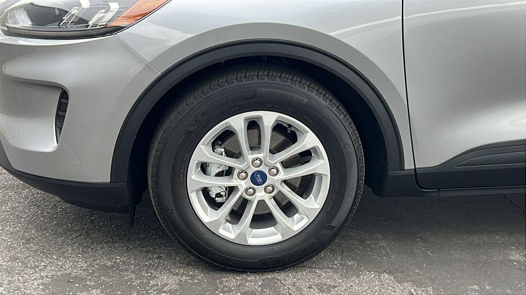 used 2022 Ford Escape car, priced at $25,124