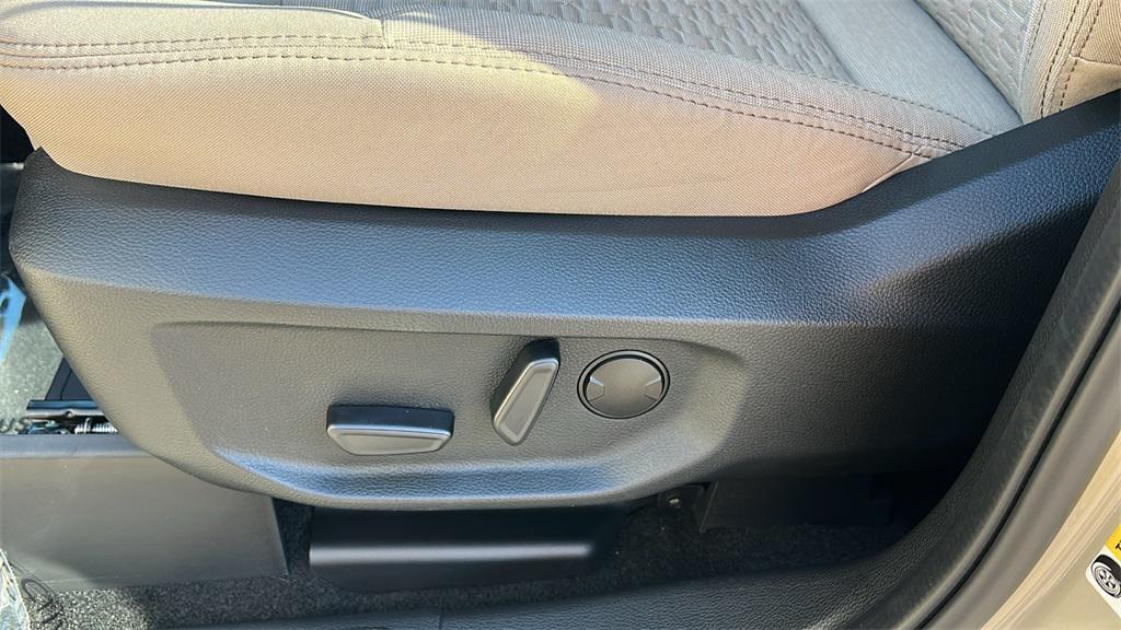 new 2025 Ford Ranger car, priced at $37,520