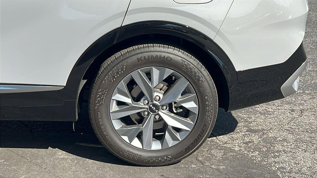 used 2025 Kia Sportage car, priced at $29,545