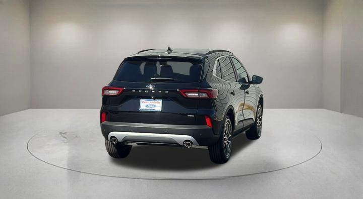 new 2025 Ford Escape PHEV car, priced at $30,895