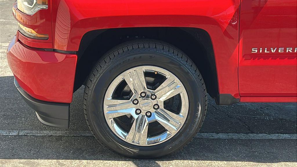 used 2018 Chevrolet Silverado 1500 car, priced at $26,930
