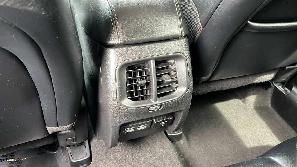 used 2022 Jeep Cherokee car, priced at $25,055