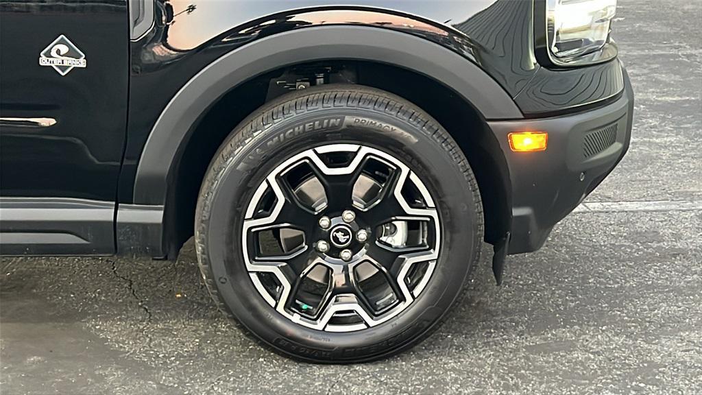 new 2025 Ford Bronco Sport car, priced at $37,985
