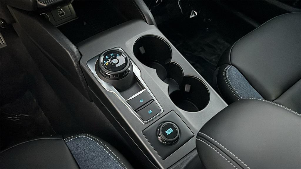 new 2025 Ford Bronco Sport car, priced at $37,985