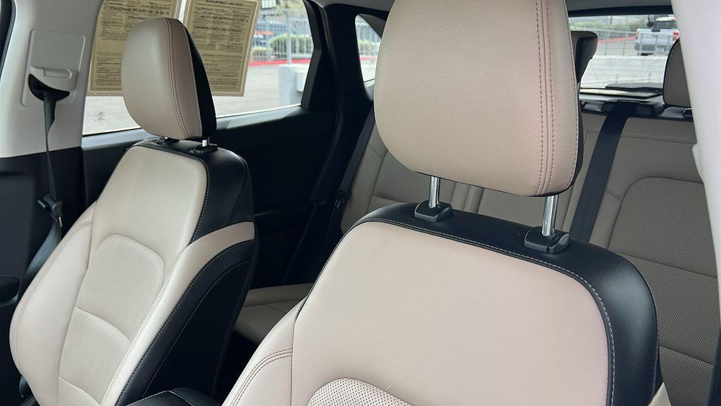 used 2022 Ford Escape car, priced at $27,995