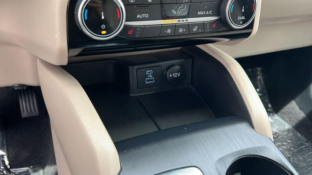 used 2022 Ford Escape car, priced at $27,995