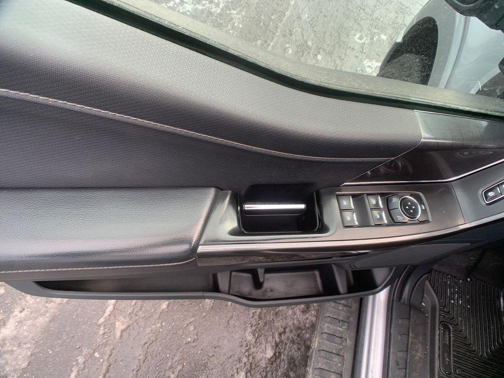 used 2021 Ford F-150 car, priced at $35,998