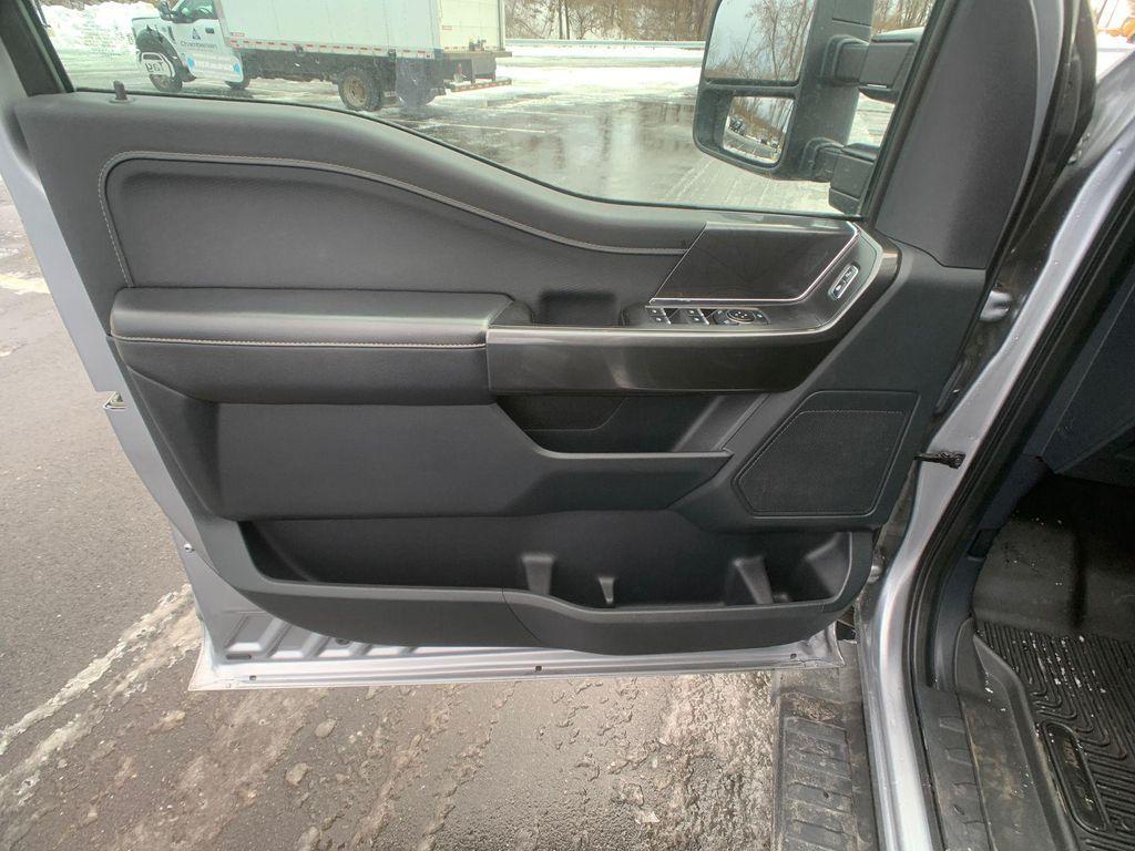 used 2021 Ford F-150 car, priced at $35,998