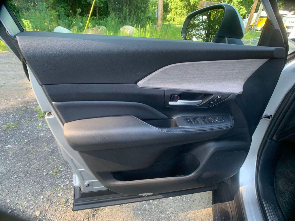 new 2024 Toyota Grand Highlander car, priced at $58,686