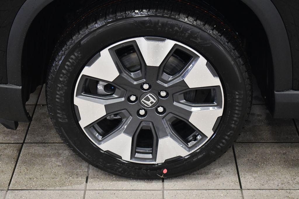 new 2026 Honda Pilot car, priced at $53,635