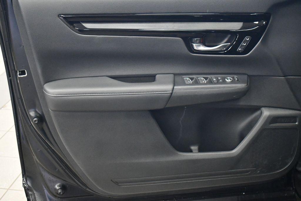 used 2023 Honda CR-V car, priced at $29,950