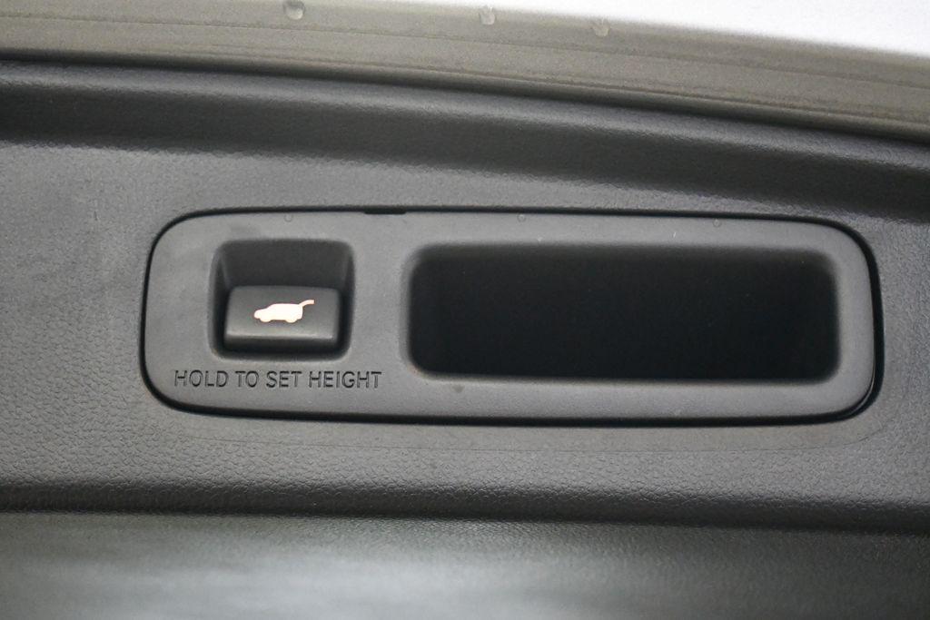 used 2023 Honda CR-V car, priced at $30,550