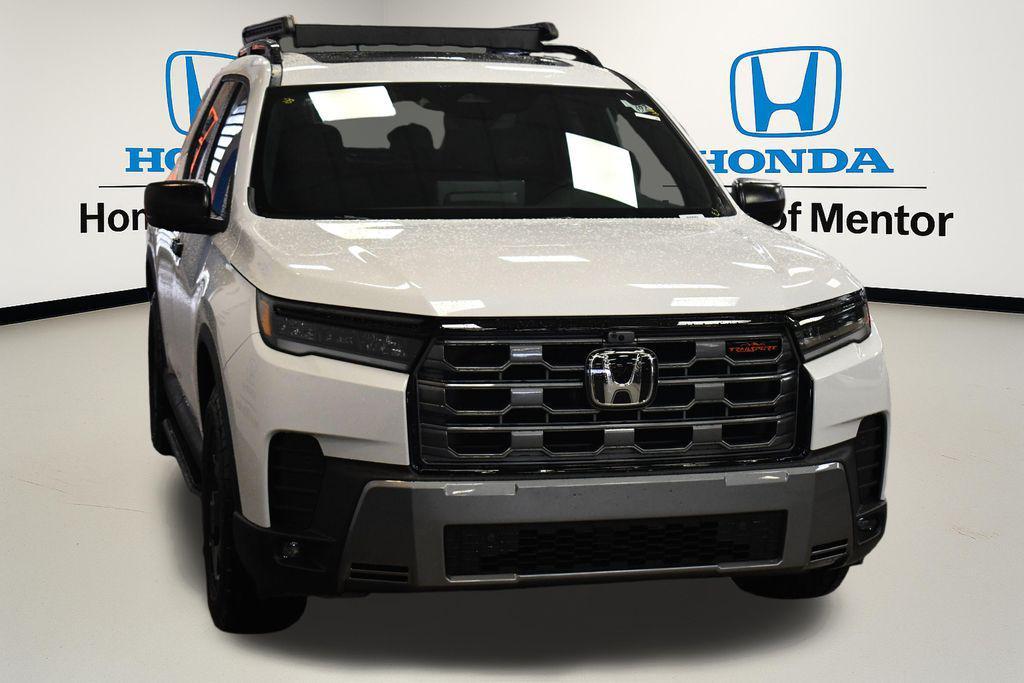 new 2026 Honda Pilot car, priced at $53,990