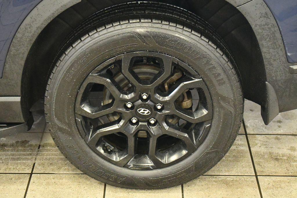 used 2022 Hyundai Santa Fe car, priced at $21,550