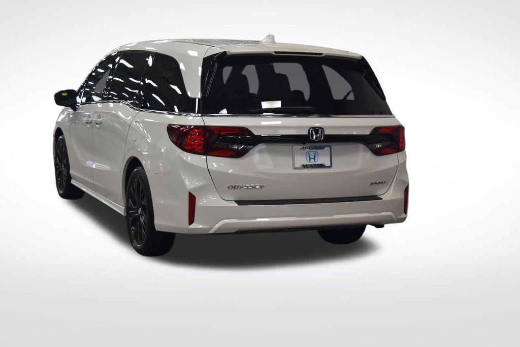 new 2026 Honda Odyssey car, priced at $43,295