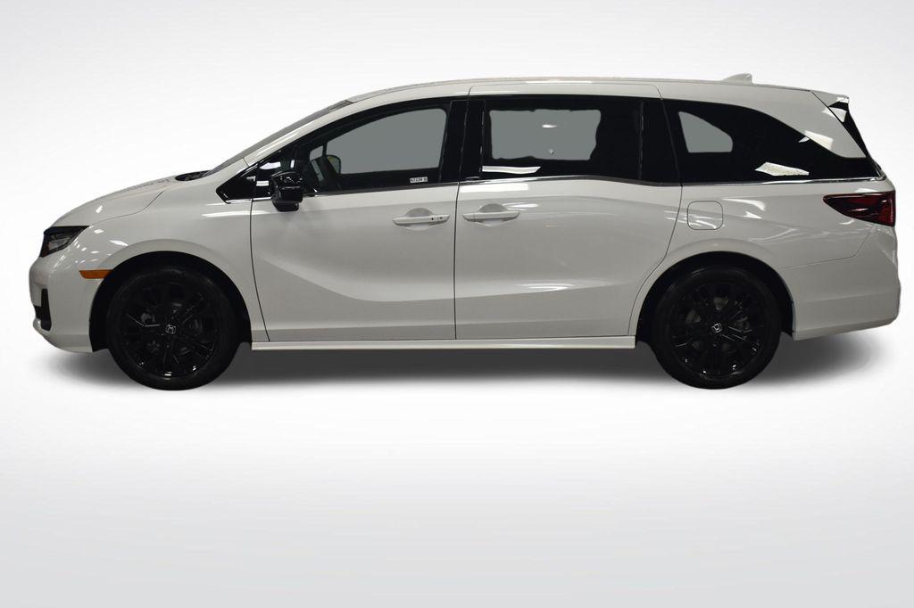 new 2026 Honda Odyssey car, priced at $43,295