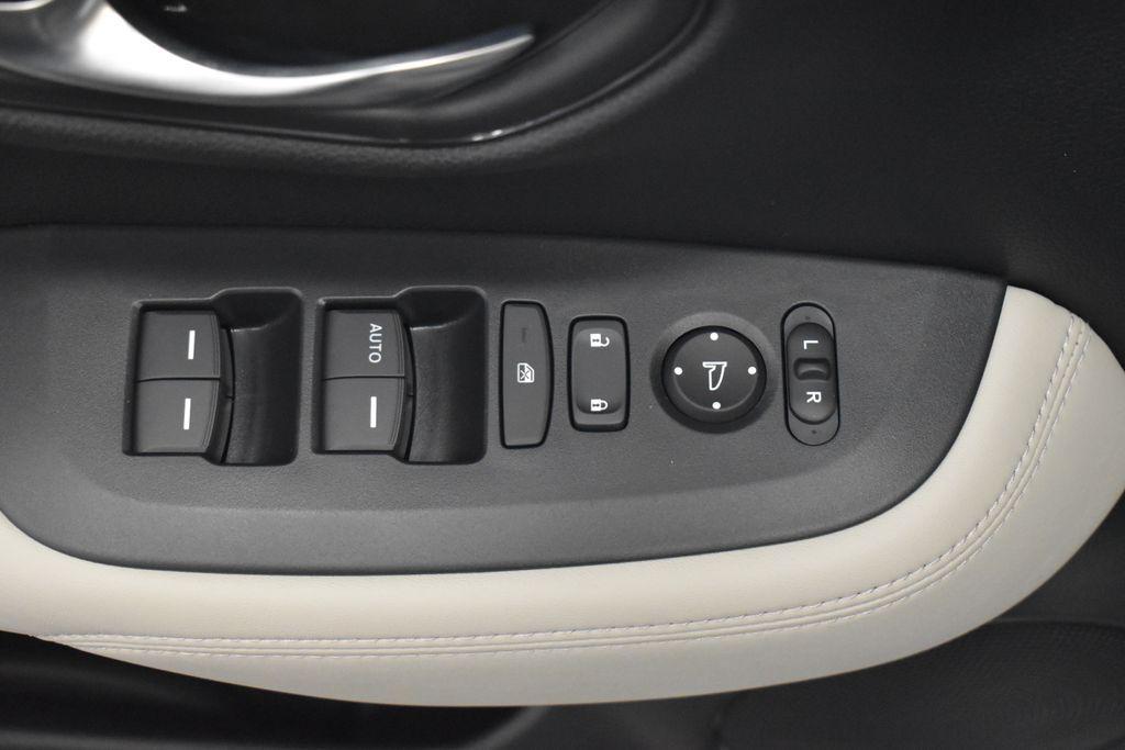 new 2026 Honda HR-V car, priced at $28,400