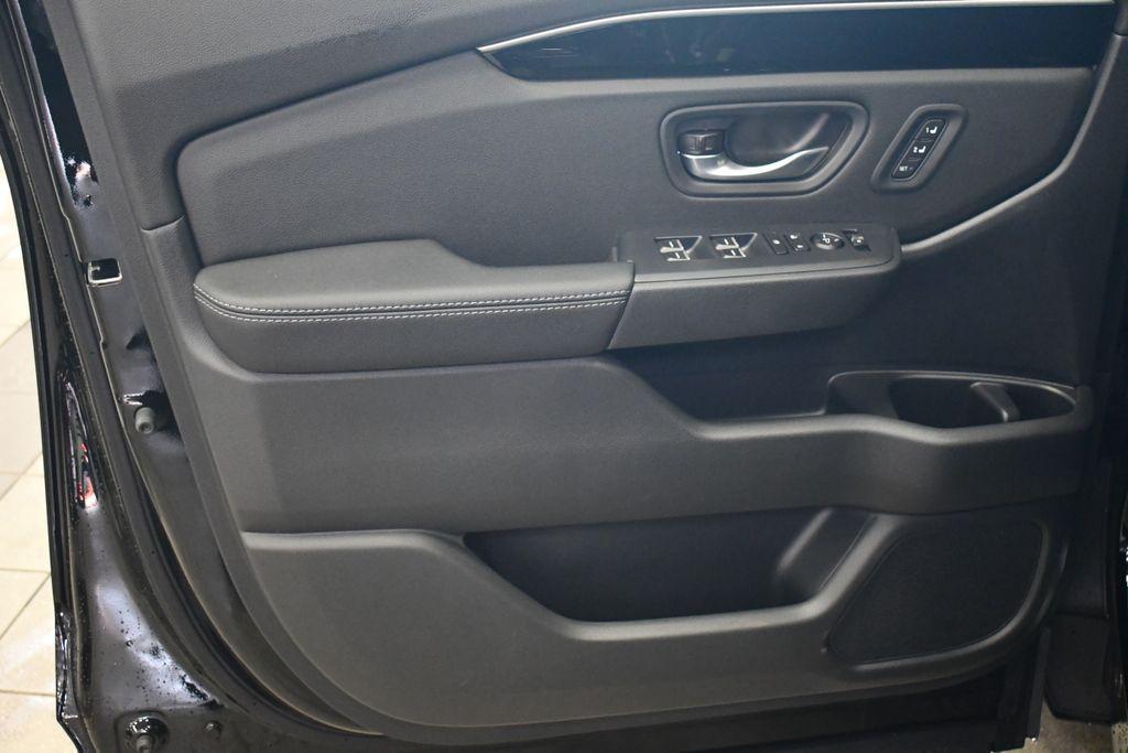 new 2026 Honda Pilot car, priced at $45,590